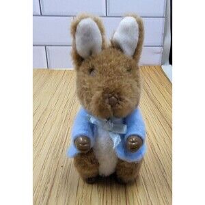 Vintage Peter cottontail toy